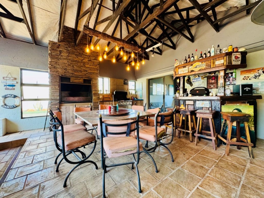 3 Bedroom Property for Sale in Zambezi Country Estate Gauteng