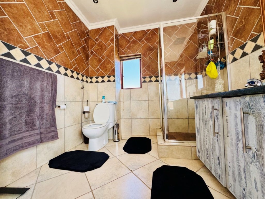 3 Bedroom Property for Sale in Zambezi Country Estate Gauteng