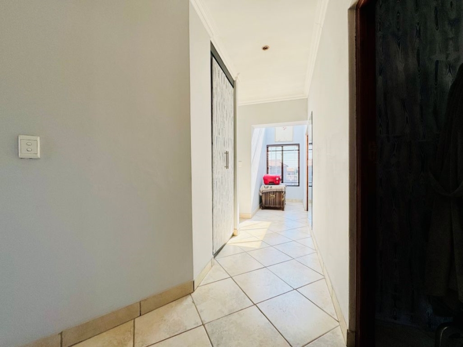 3 Bedroom Property for Sale in Zambezi Country Estate Gauteng