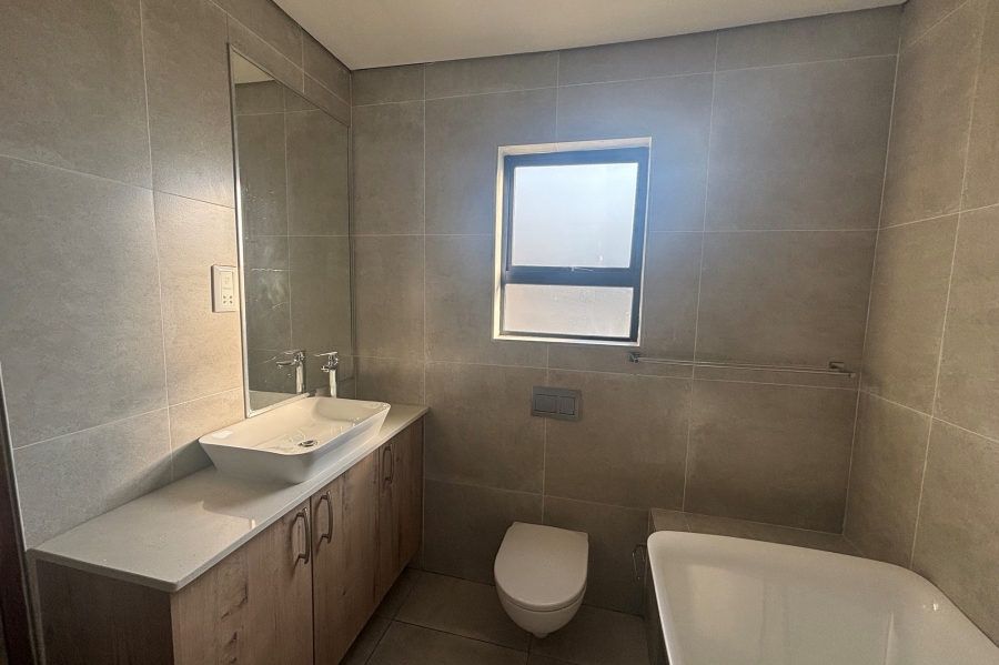 To Let 4 Bedroom Property for Rent in The Hills Game Reserve Estate Gauteng
