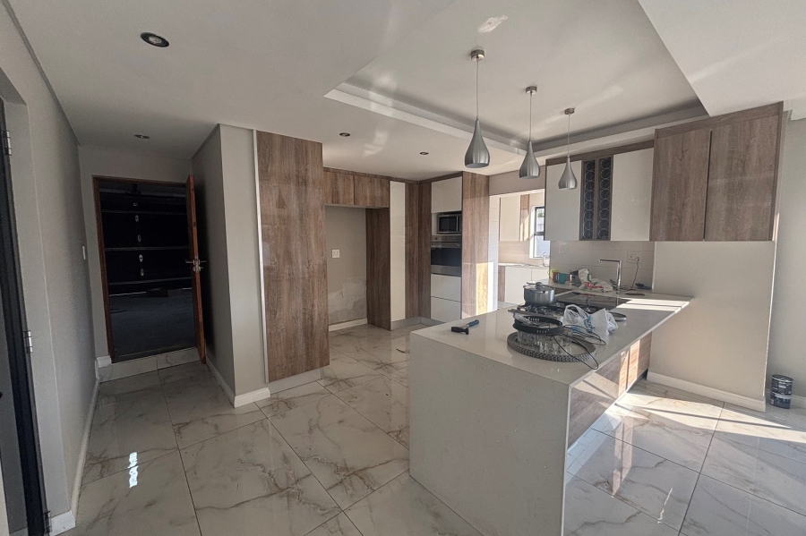 To Let 4 Bedroom Property for Rent in The Hills Game Reserve Estate Gauteng