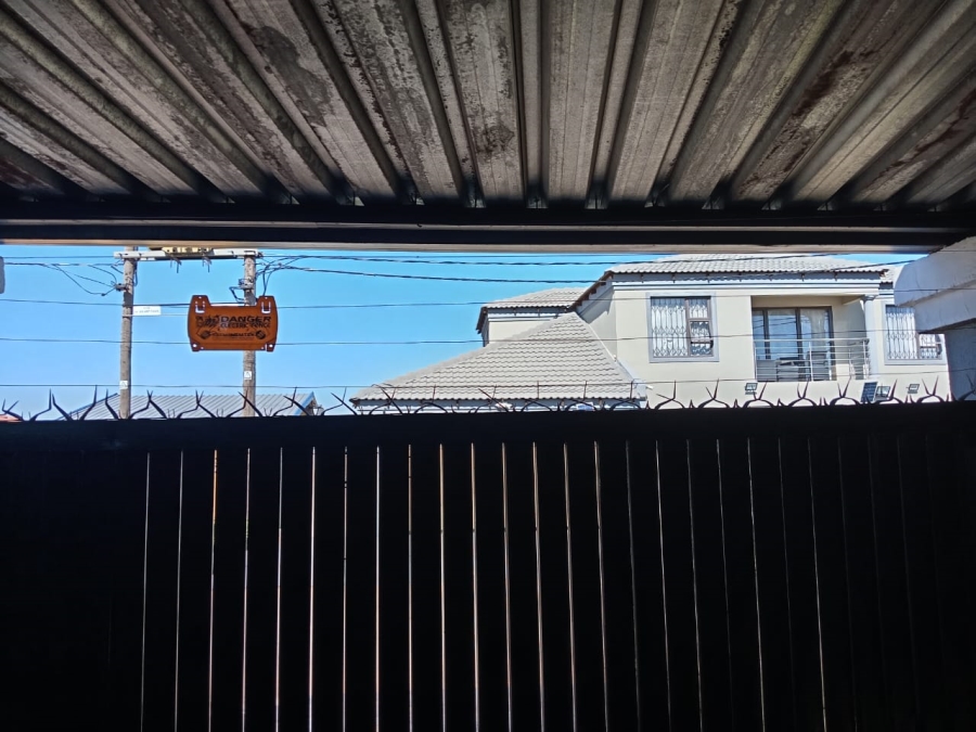 3 Bedroom Property for Sale in Protea Glen Gauteng