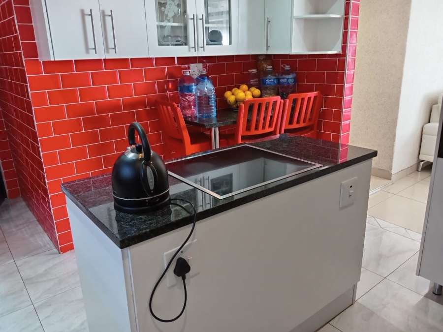 3 Bedroom Property for Sale in Protea Glen Gauteng
