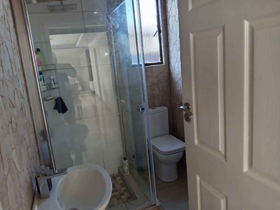 3 Bedroom Property for Sale in Protea Glen Gauteng