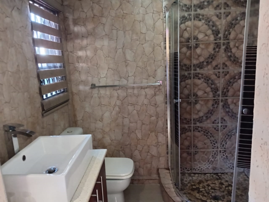3 Bedroom Property for Sale in Protea Glen Gauteng