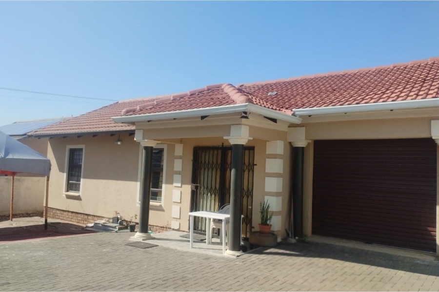 To Let 3 Bedroom Property for Rent in Kya Sands Gauteng