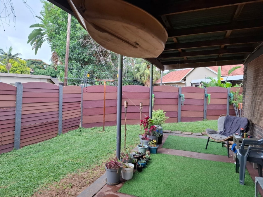 To Let 3 Bedroom Property for Rent in Sinoville Gauteng