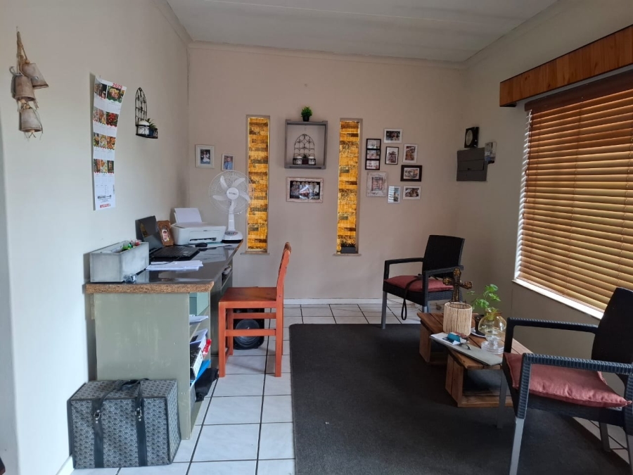 To Let 3 Bedroom Property for Rent in Sinoville Gauteng