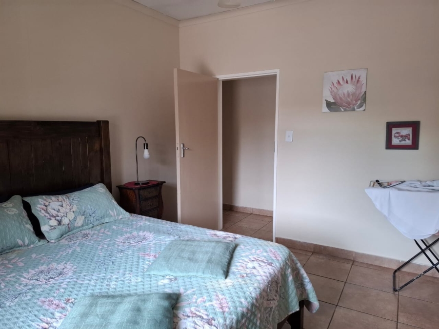 To Let 3 Bedroom Property for Rent in Sinoville Gauteng
