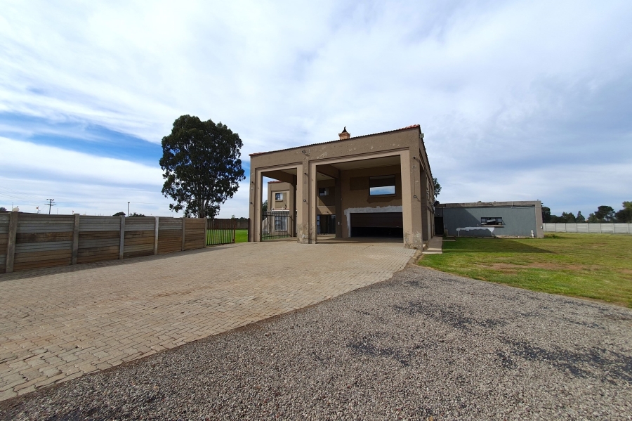 18 Bedroom Property for Sale in Nanescol Gauteng