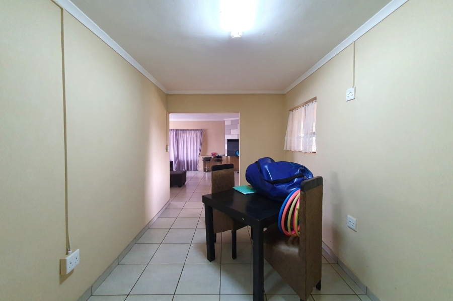 18 Bedroom Property for Sale in Nanescol Gauteng