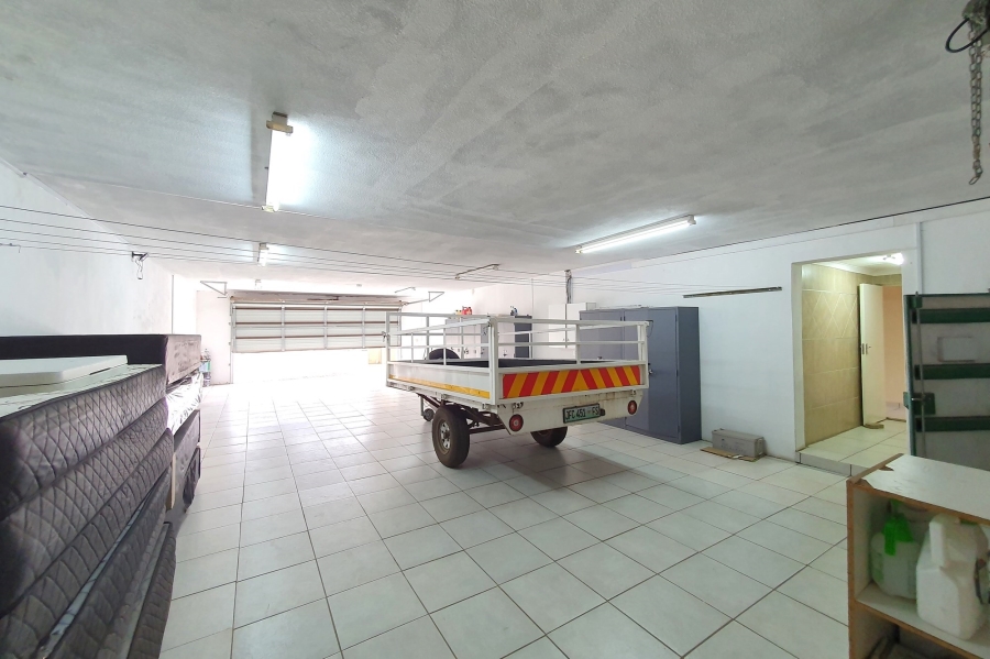 18 Bedroom Property for Sale in Nanescol Gauteng