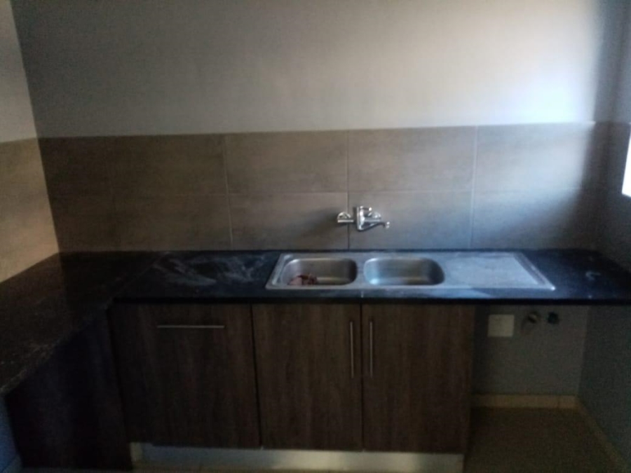 4 Bedroom Property for Sale in Derdepoort Gauteng