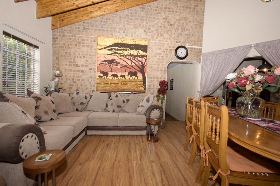 4 Bedroom Property for Sale in Noordheuwel Gauteng