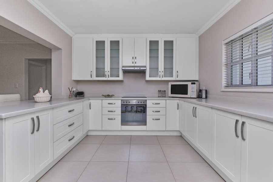 3 Bedroom Property for Sale in Waterfall Valley Mature Lifestyle Estate Gauteng