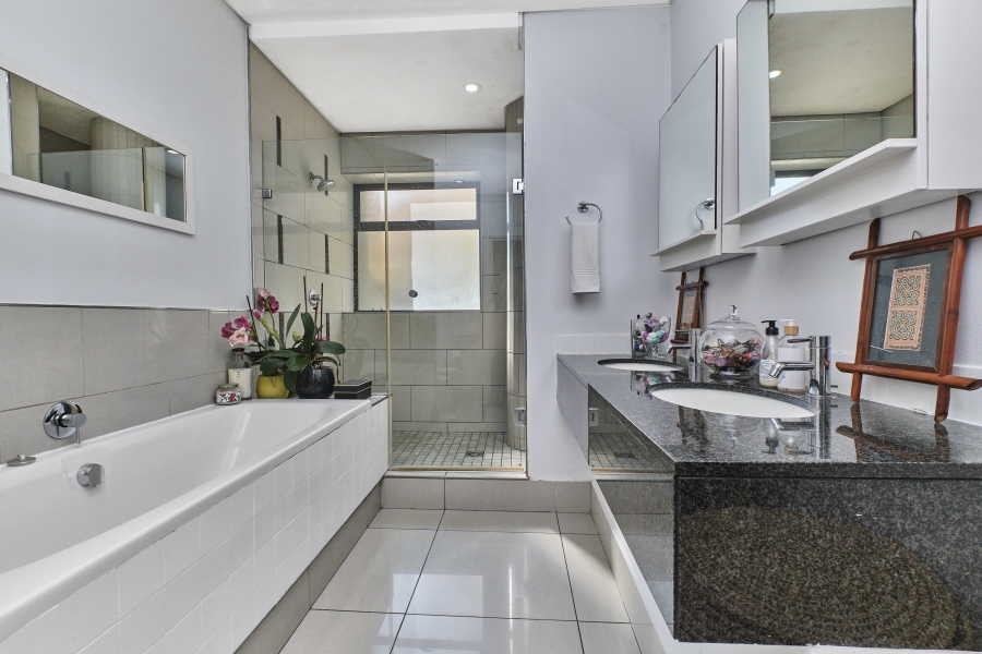 4 Bedroom Property for Sale in Riepen Park Gauteng