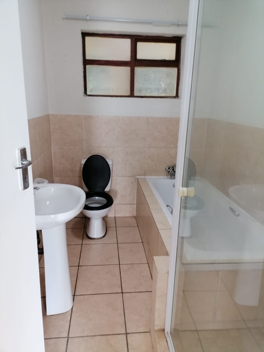 2 Bedroom Property for Sale in Eveleigh Gauteng