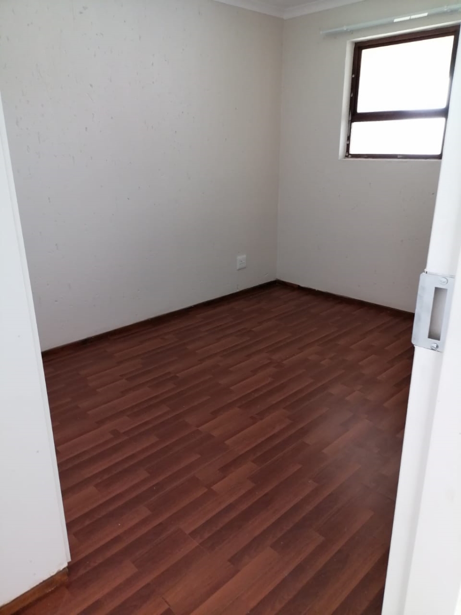 2 Bedroom Property for Sale in Eveleigh Gauteng