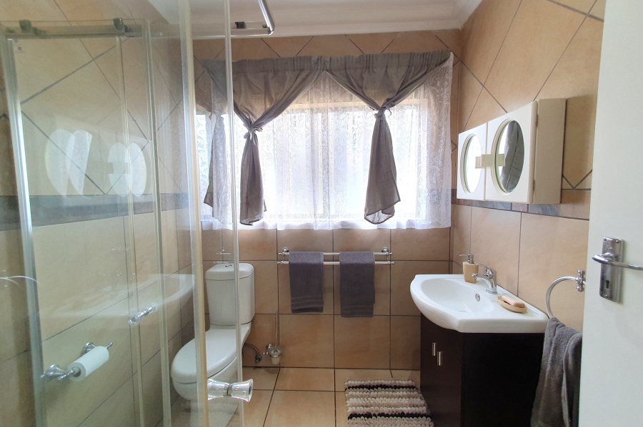 4 Bedroom Property for Sale in Vanderbijlpark SW Gauteng