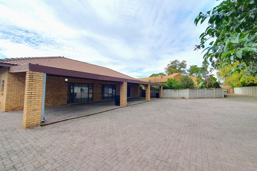 4 Bedroom Property for Sale in Vanderbijlpark SW Gauteng