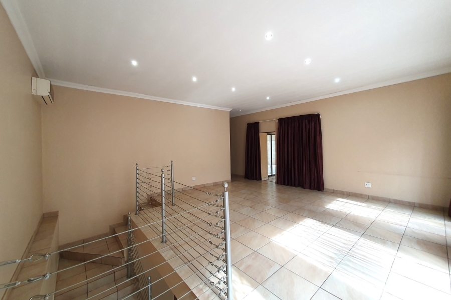 7 Bedroom Property for Sale in Vanderbijlpark SW Gauteng