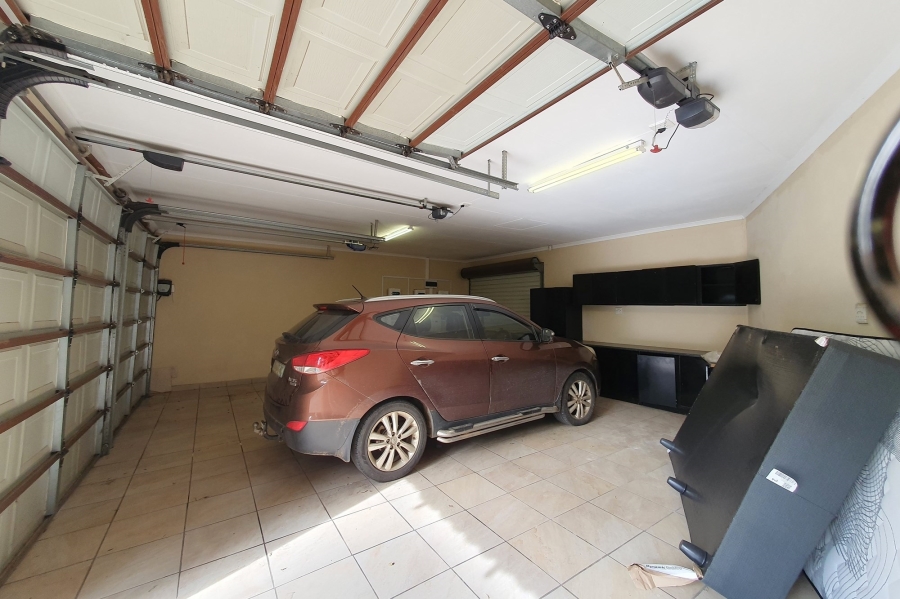 7 Bedroom Property for Sale in Vanderbijlpark SW Gauteng