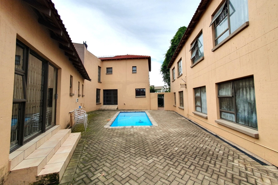 7 Bedroom Property for Sale in Vanderbijlpark SW Gauteng