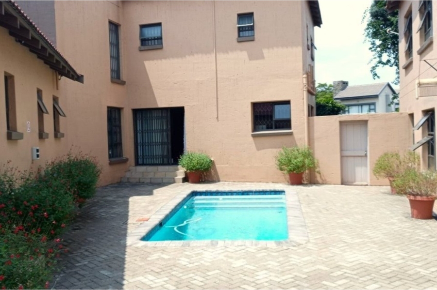7 Bedroom Property for Sale in Vanderbijlpark SW Gauteng