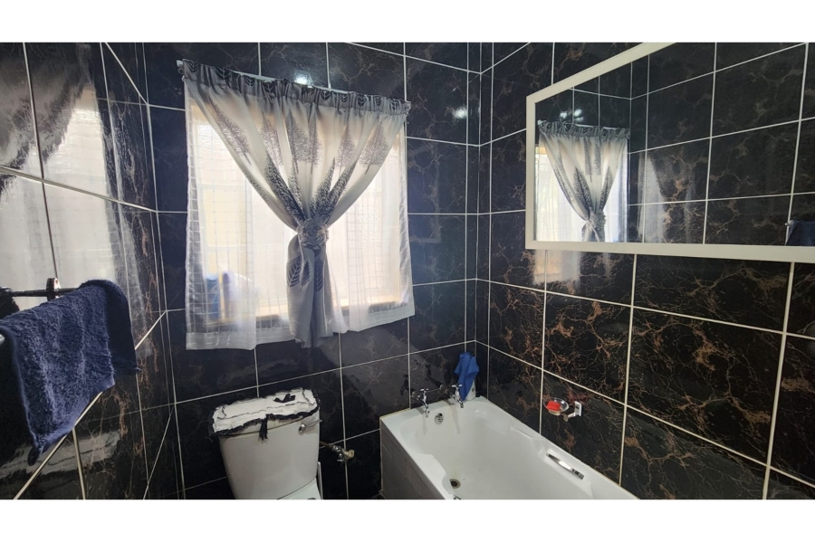 To Let 3 Bedroom Property for Rent in Brakpan Central Gauteng