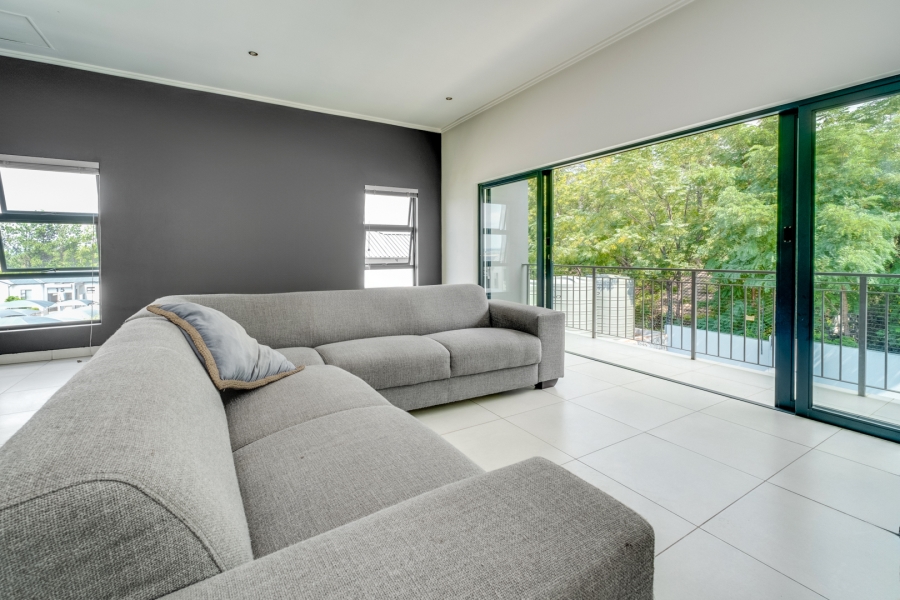 To Let 3 Bedroom Property for Rent in Broadacres Gauteng