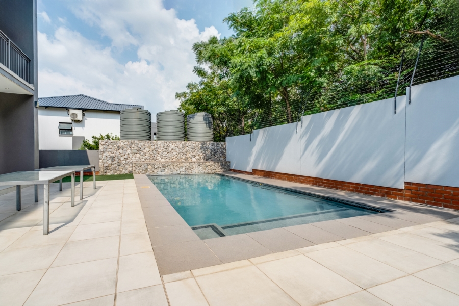 To Let 3 Bedroom Property for Rent in Broadacres Gauteng