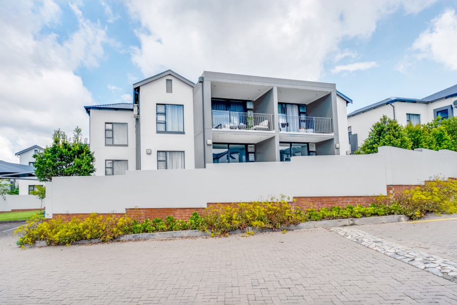 To Let 3 Bedroom Property for Rent in Broadacres Gauteng