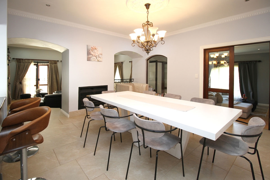 5 Bedroom Property for Sale in Morningside Gauteng