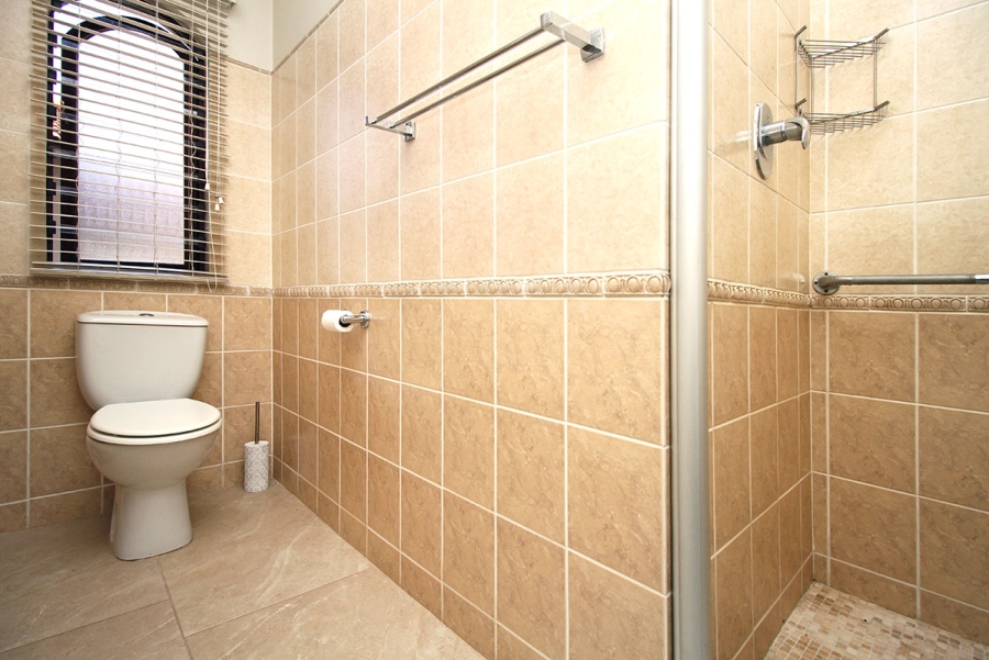 5 Bedroom Property for Sale in Morningside Gauteng