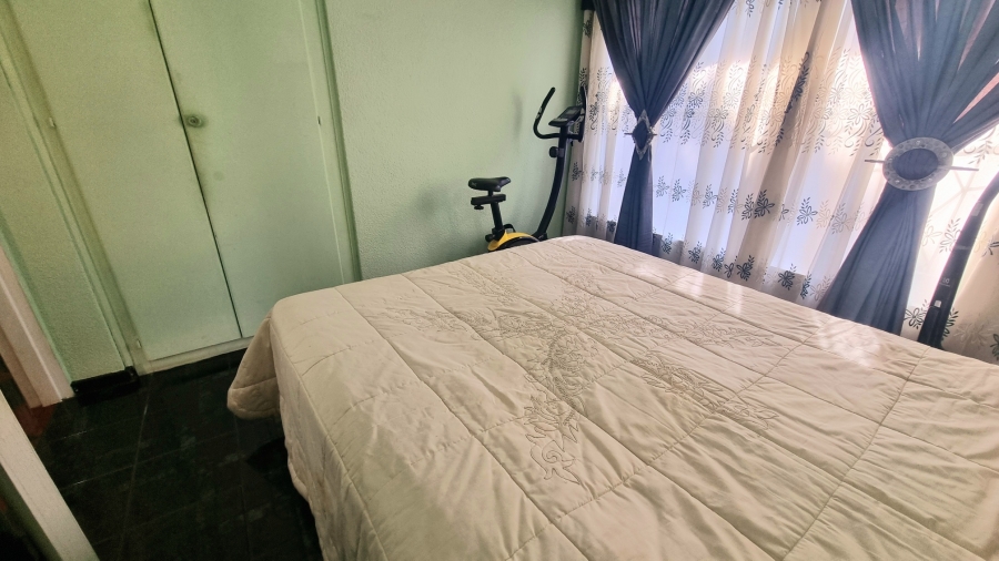 5 Bedroom Property for Sale in Noordwyk Gauteng