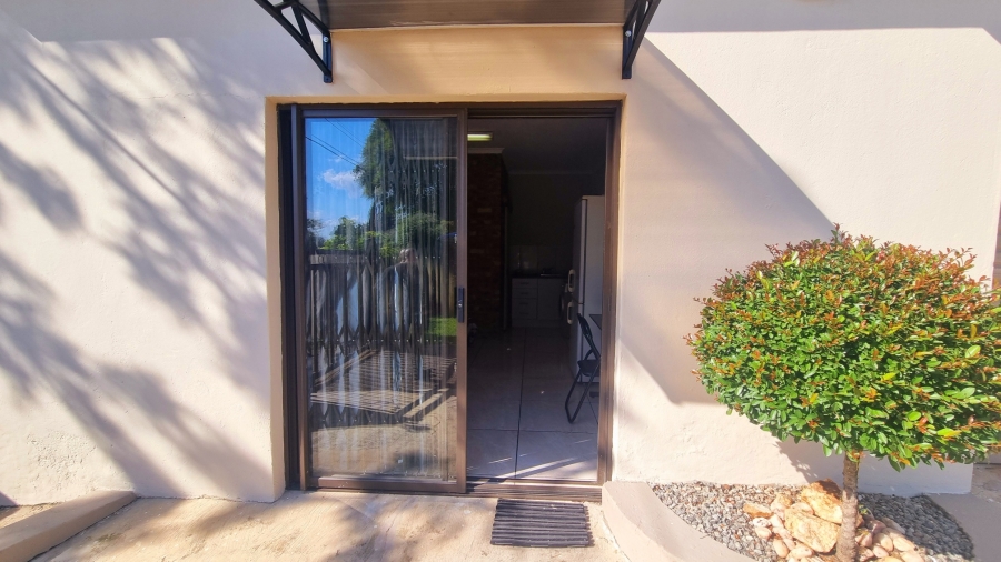 5 Bedroom Property for Sale in Noordwyk Gauteng