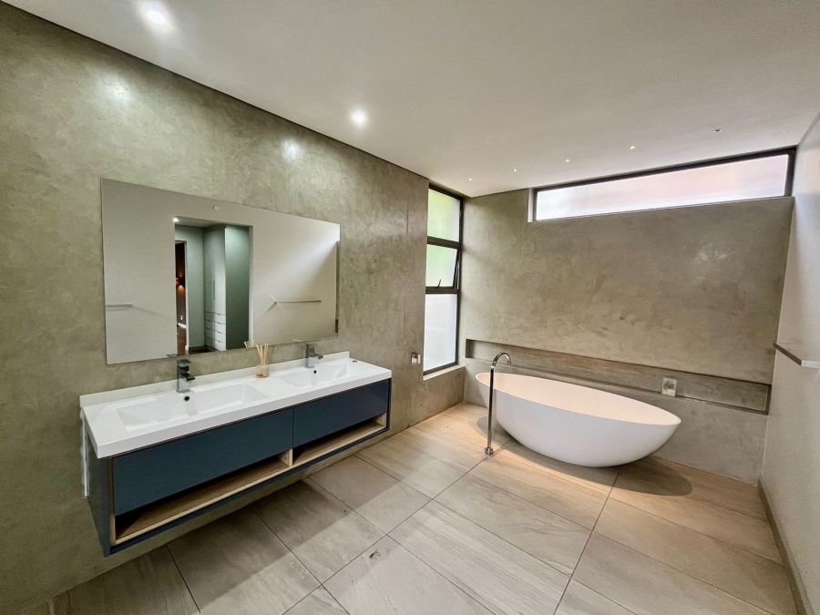 4 Bedroom Property for Sale in Bedfordview Gauteng