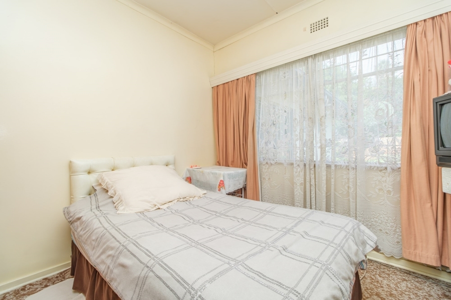 4 Bedroom Property for Sale in Glenvista Gauteng