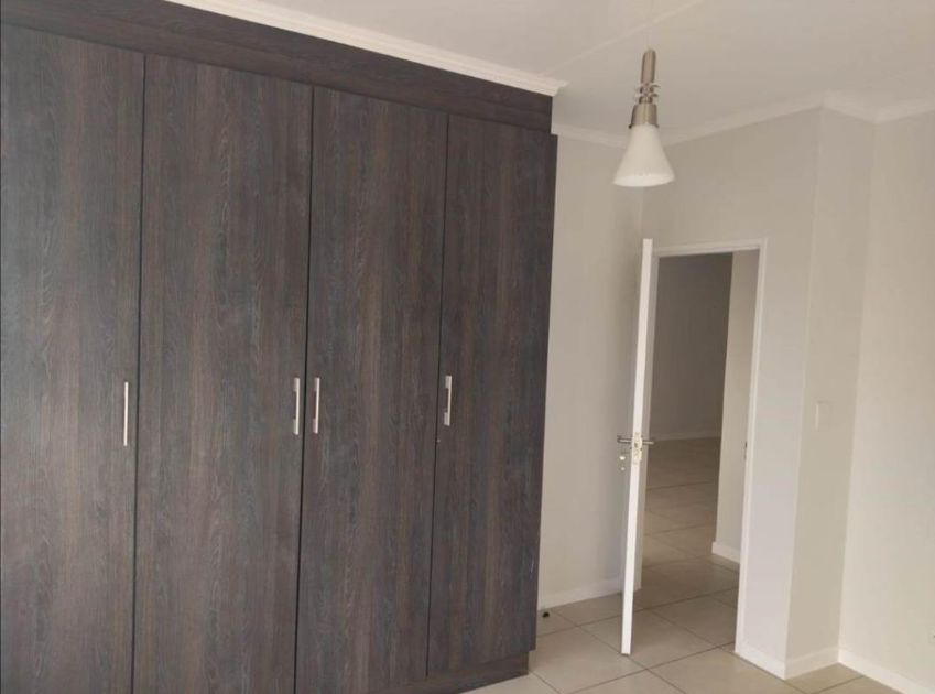 To Let 3 Bedroom Property for Rent in Equestria Gauteng