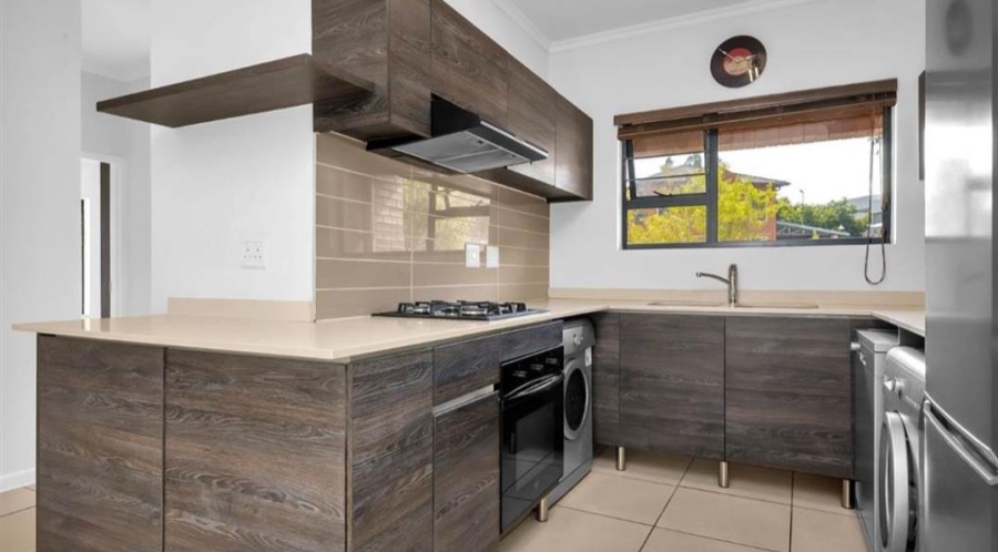 To Let 3 Bedroom Property for Rent in Equestria Gauteng