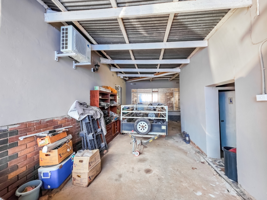 4 Bedroom Property for Sale in Rietfontein Gauteng