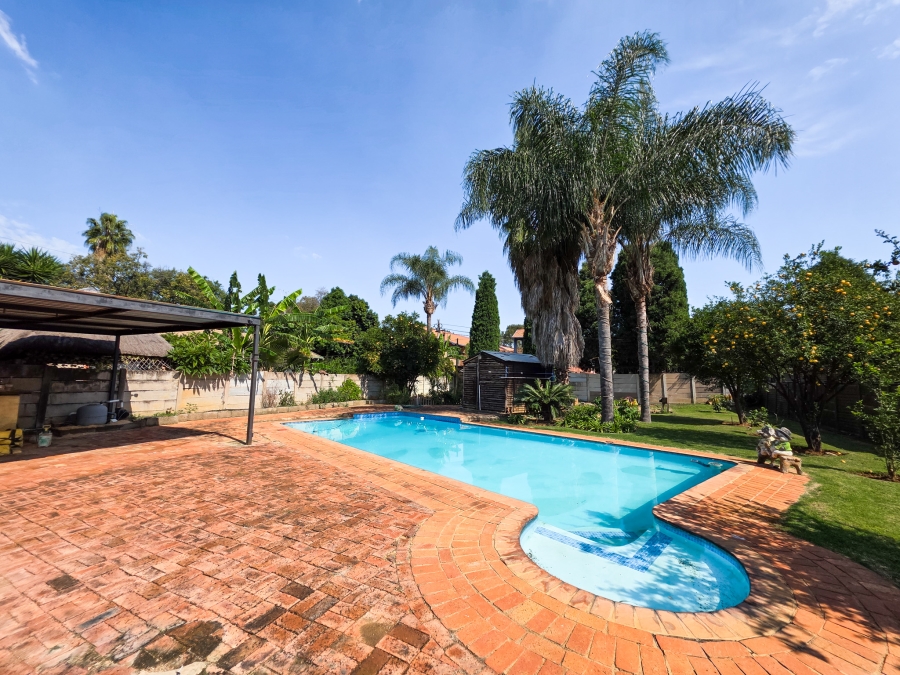 4 Bedroom Property for Sale in Rietfontein Gauteng