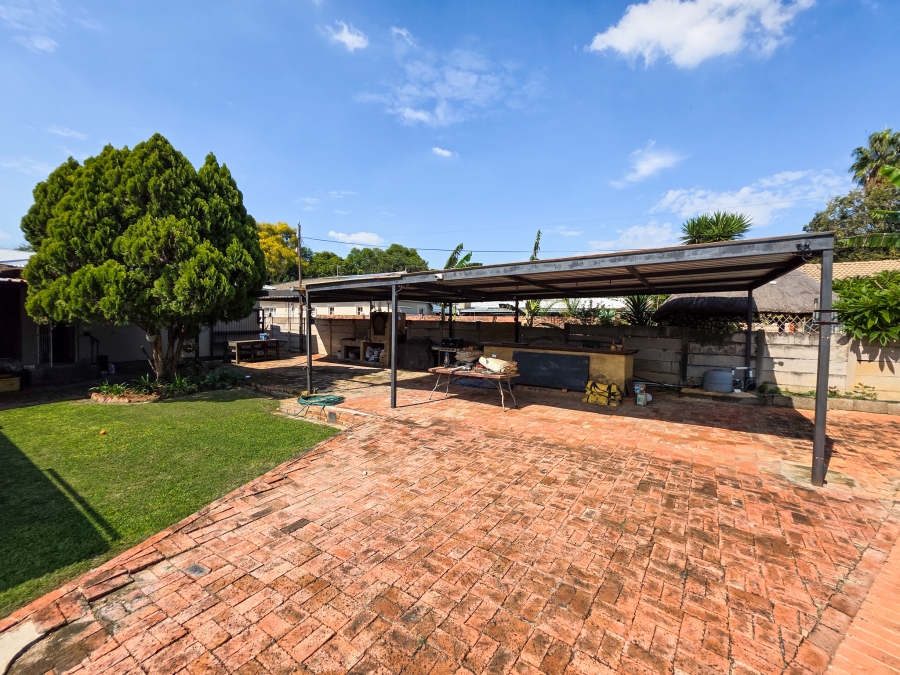 4 Bedroom Property for Sale in Rietfontein Gauteng