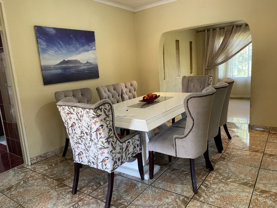 3 Bedroom Property for Sale in Brackendowns Gauteng