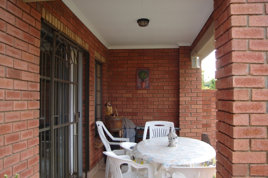 To Let 2 Bedroom Property for Rent in Moreleta Park Gauteng