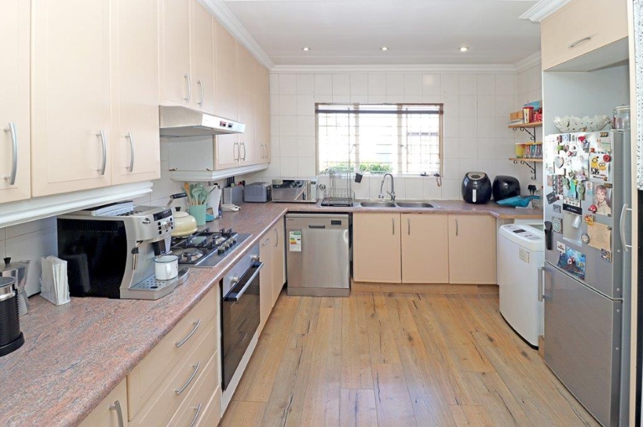 3 Bedroom Property for Sale in Dowerglen Ext 4 Gauteng