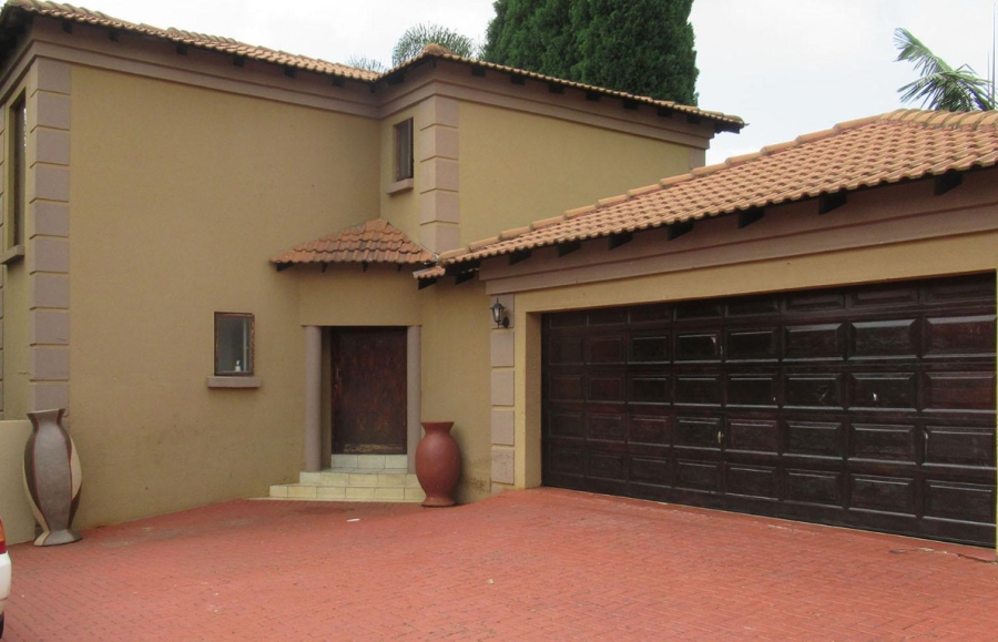 3 Bedroom Property for Sale in Willowbrook Gauteng