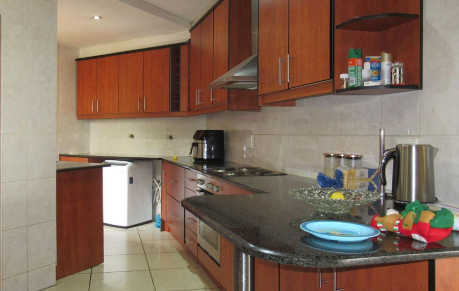 3 Bedroom Property for Sale in Willowbrook Gauteng