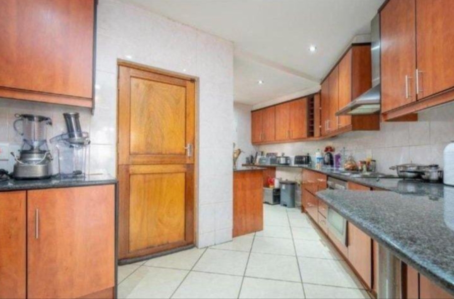 3 Bedroom Property for Sale in Willowbrook Gauteng