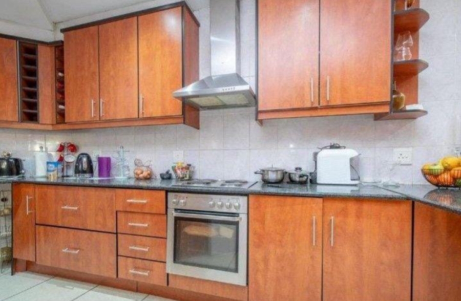 3 Bedroom Property for Sale in Willowbrook Gauteng
